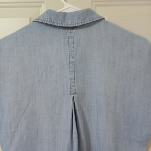 Anthropologie Cloth & Stone Womens Button-Up Chambray Shirt XXS Light Blue - Picture 5 of 8
